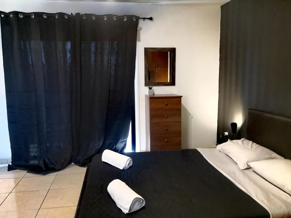 Apartment St Lazaros, Larnaca Center Studio Scala